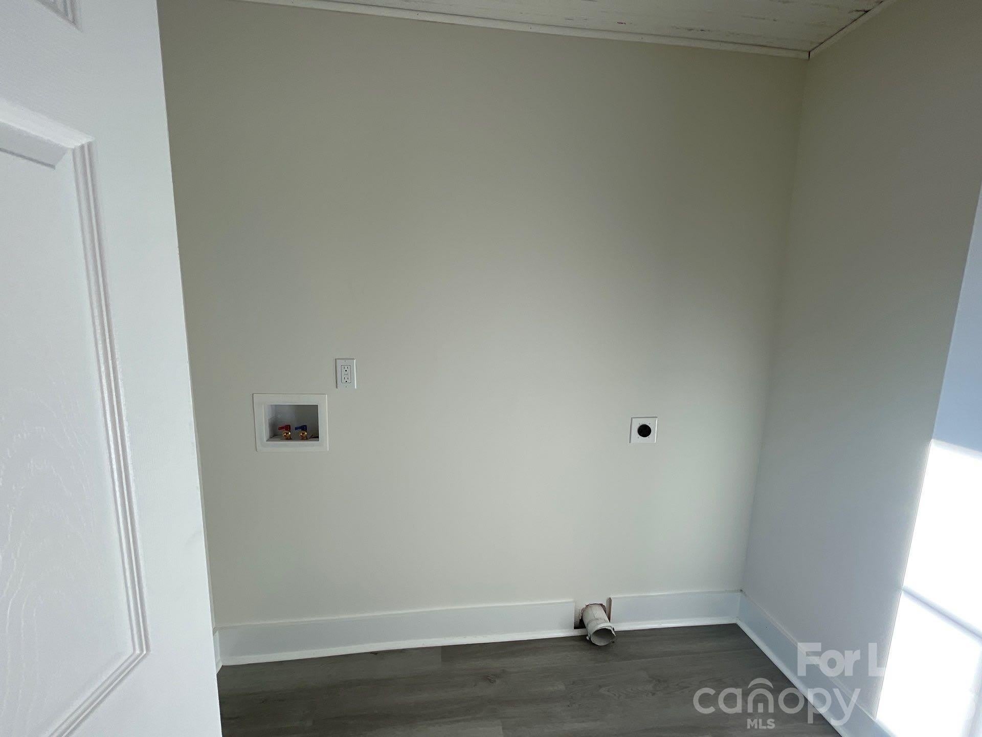 649 Arch Drive – photo 5