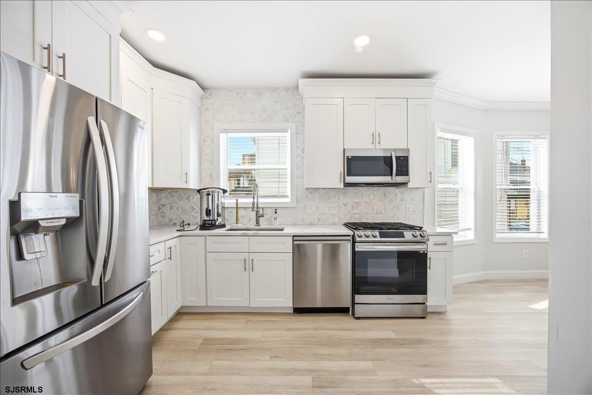 21 N Nashville Ave – photo 3