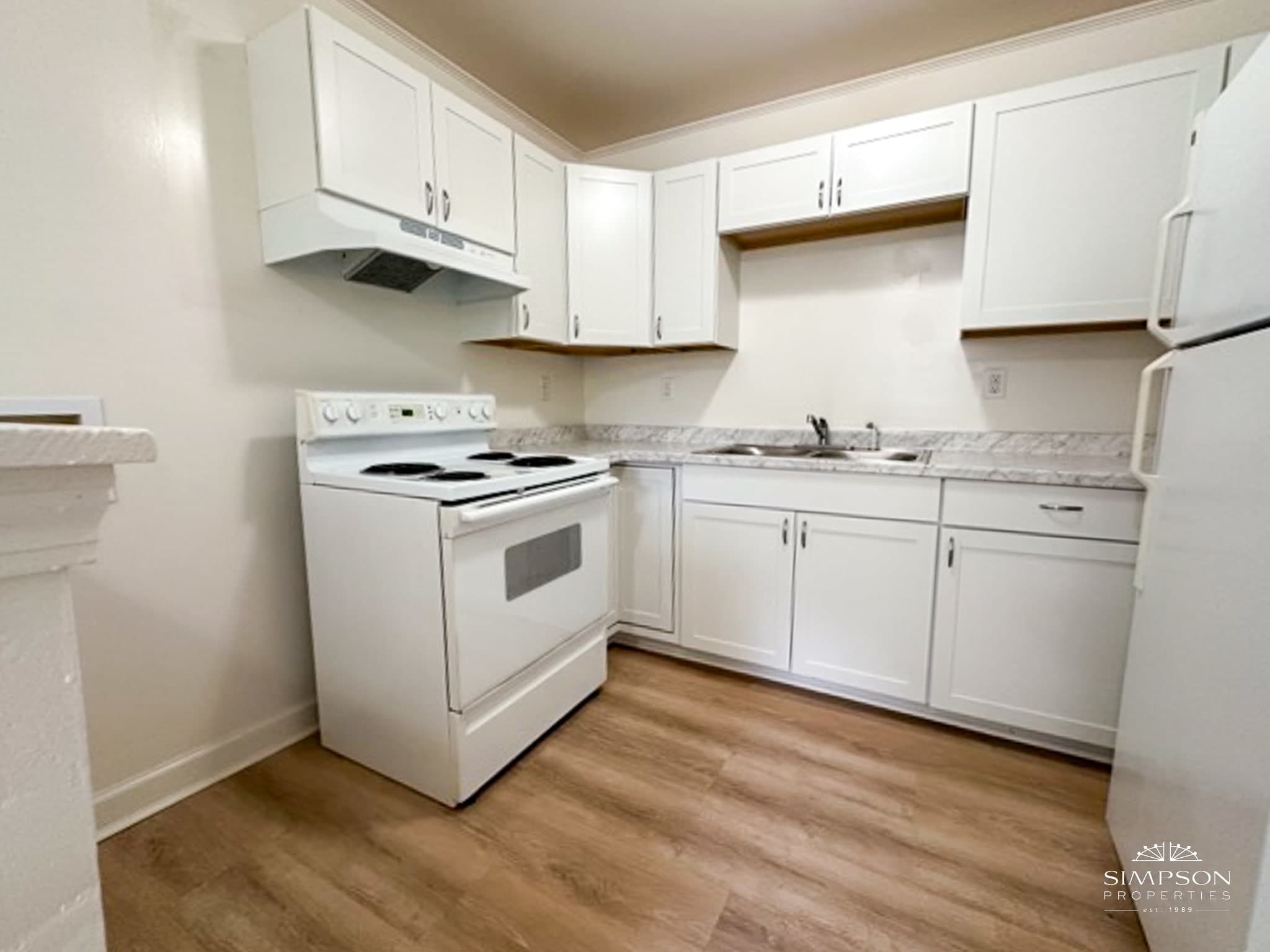 4210 Welling Ave – photo 2