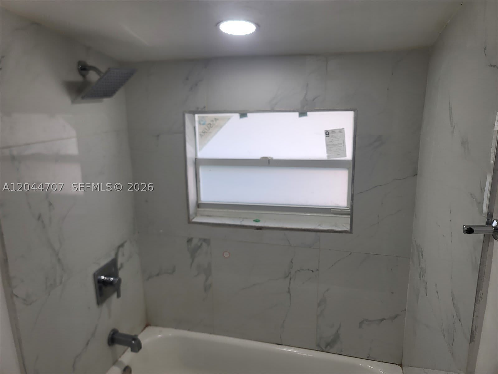 512 NW 96th St – photo 5