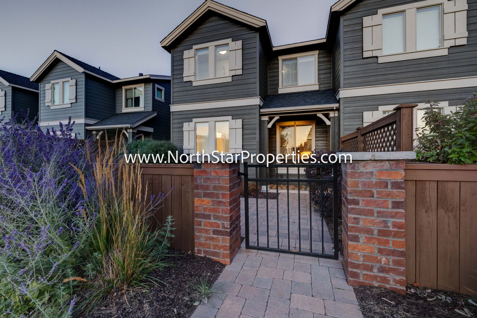 Beautiful townhome in Bend – photo 1