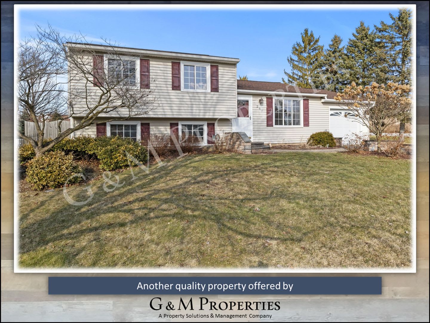 Beautifully Renovated 3-Bedroom Split-Level Home for Rent – Move-In Ready! – photo 3
