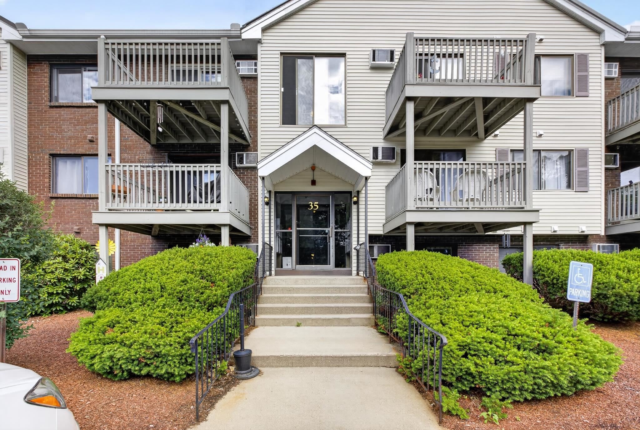 35 Andrew Street – photo 2