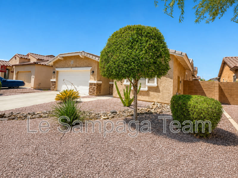17636 W MAUI LN – photo 2