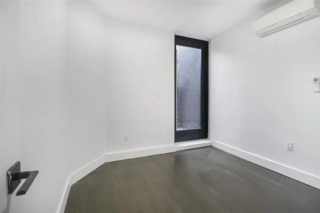 771 Lexington ave – photo 4
