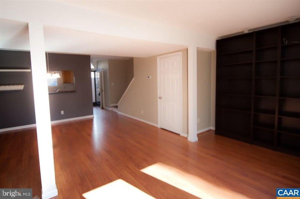 1566 GARDEN Court – photo 5