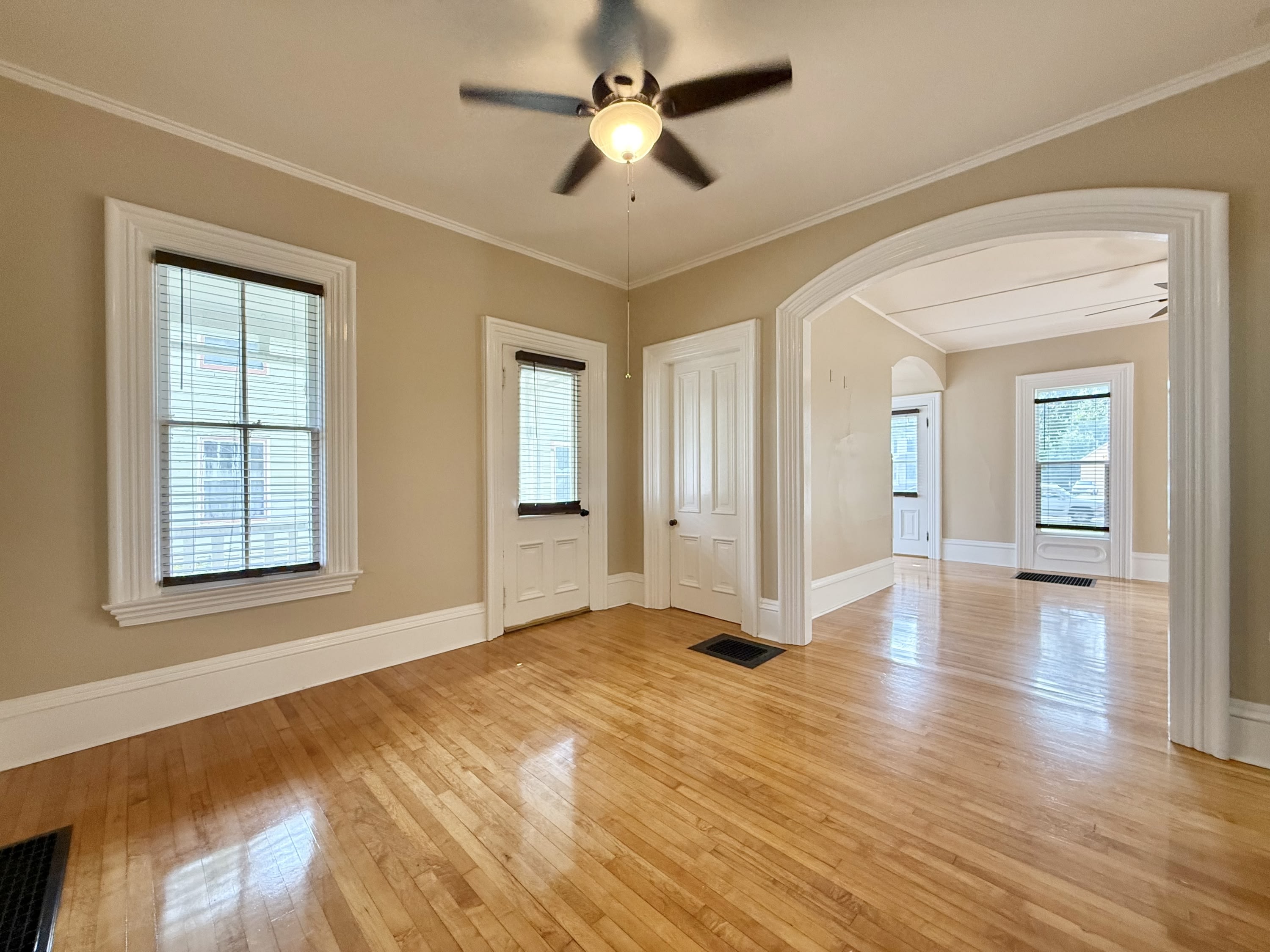 242 West Main Street – photo 2