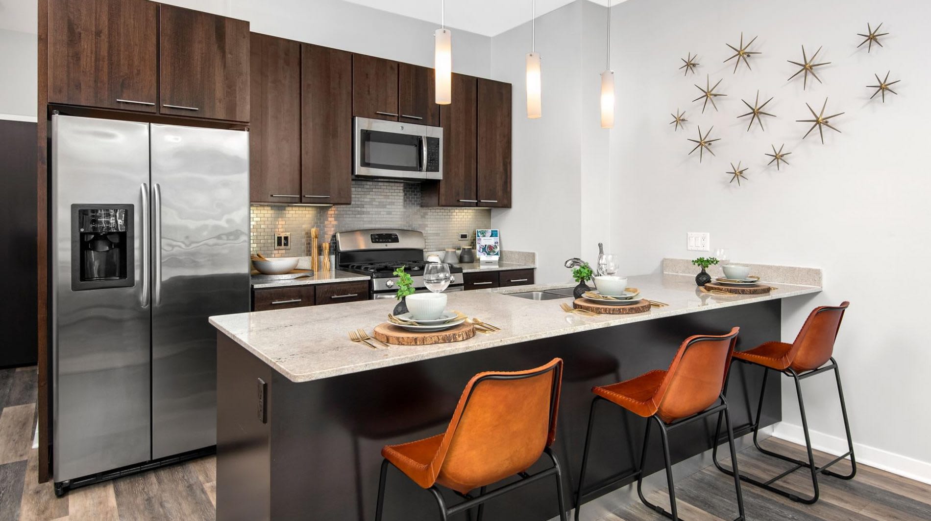 451 W Huron St – photo 1