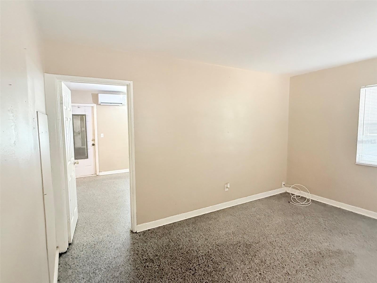 1304 BROWNING Street – photo 5