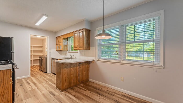 1000 Jerry Avenue – photo 4