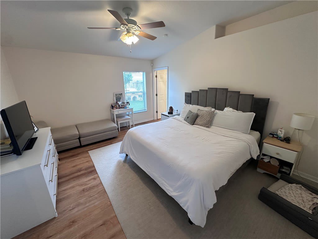 824 Greenleaf Circle – photo 5