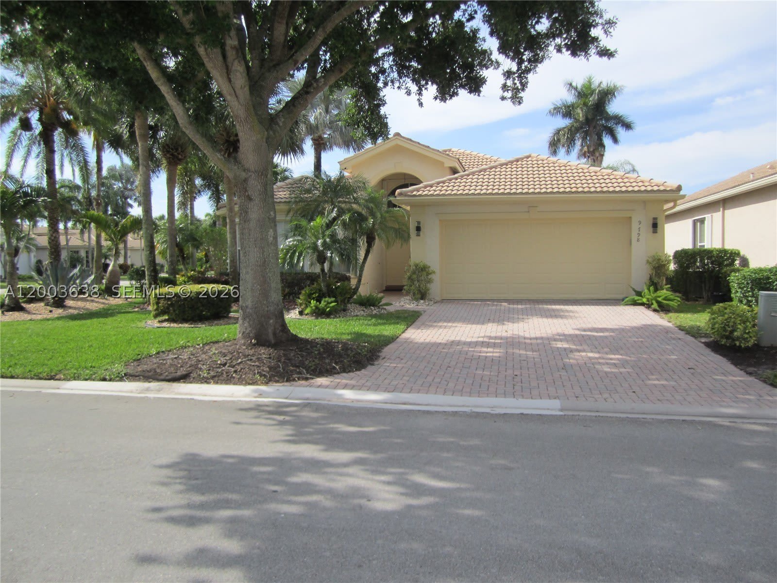 9798 Casa Mar Dr – photo 2