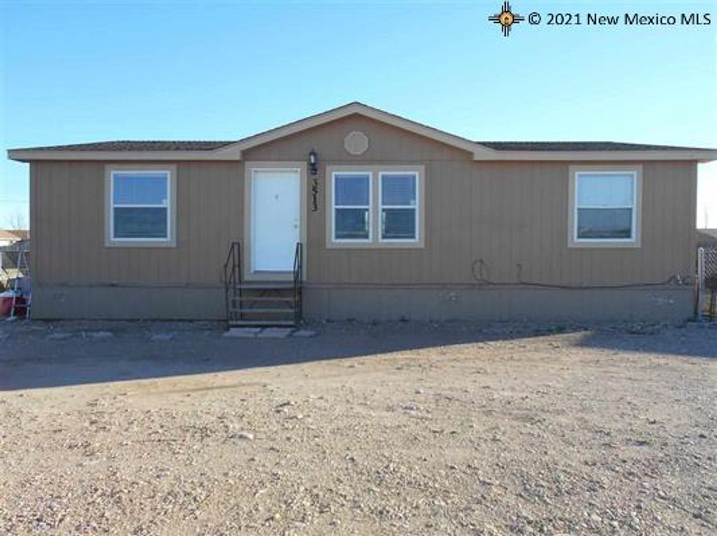 Fully Furnished Nice 3Br 2Ba Home – photo 1