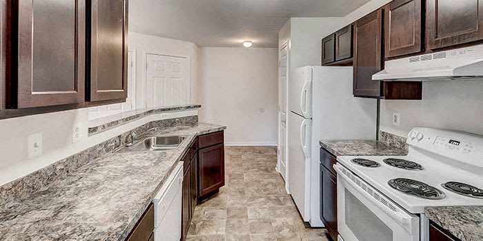 Regency Court Apartments – photo 5
