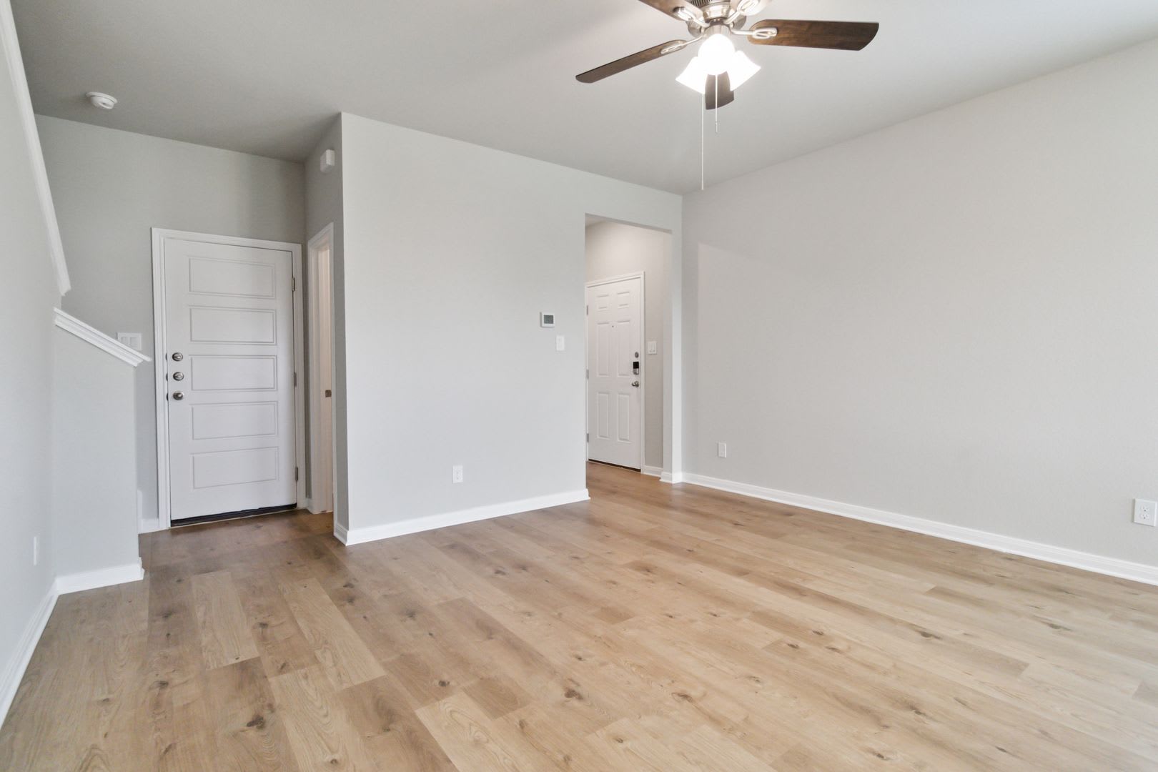 Brand-New 3-Bedroom Emma Park Townhome with Private Yard & 2-Car Garage – photo 4
