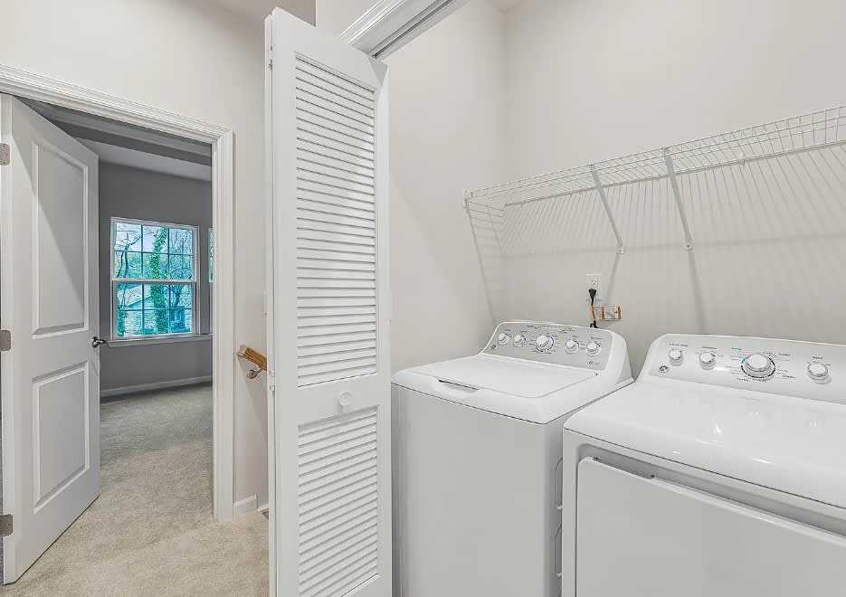 3129 Beeler Ln – photo 2