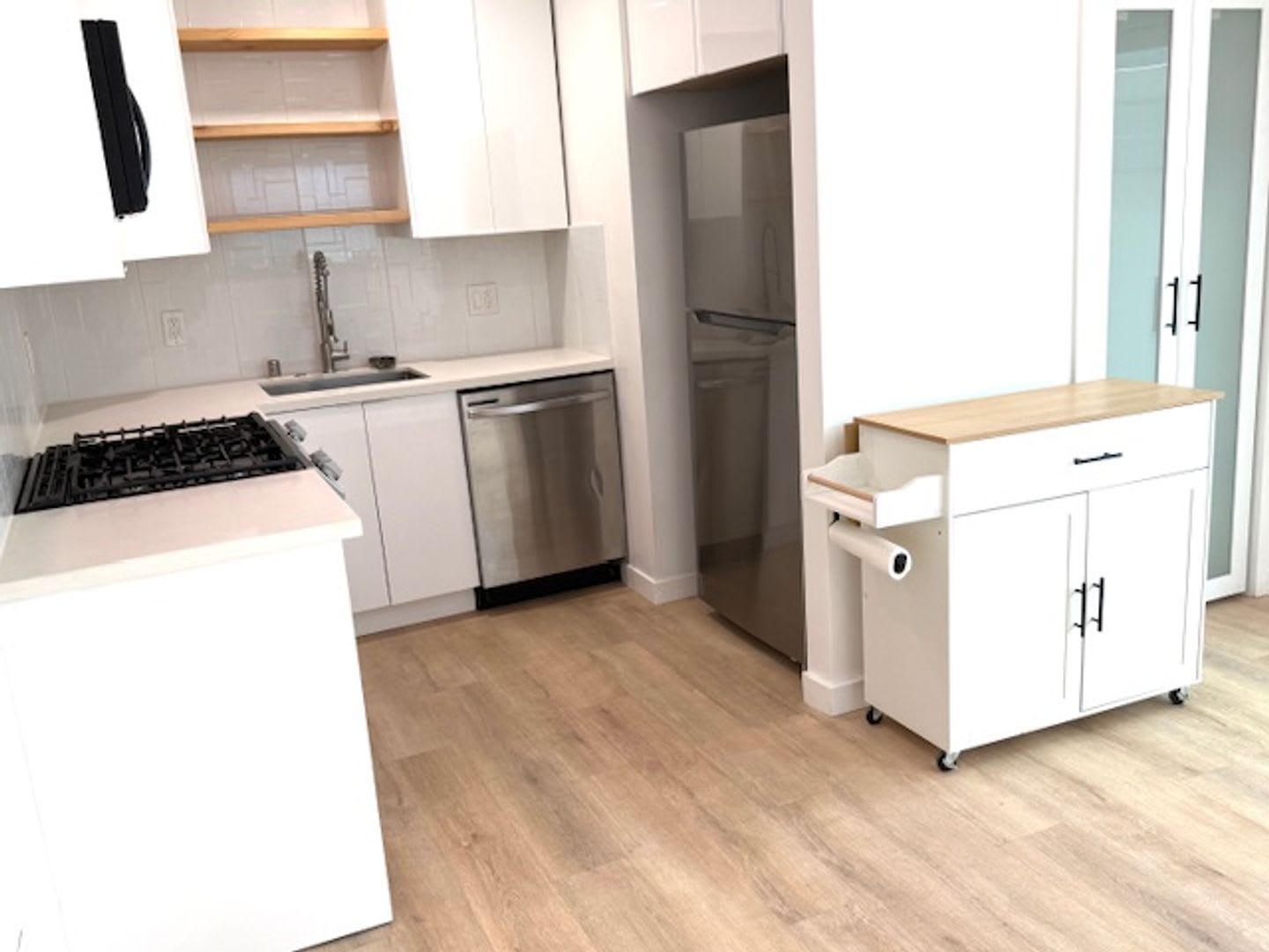 **AVAILABLE NOW!!!** 1 BR PATIO HOME (ADU) IN LAKEWOOD – photo 5