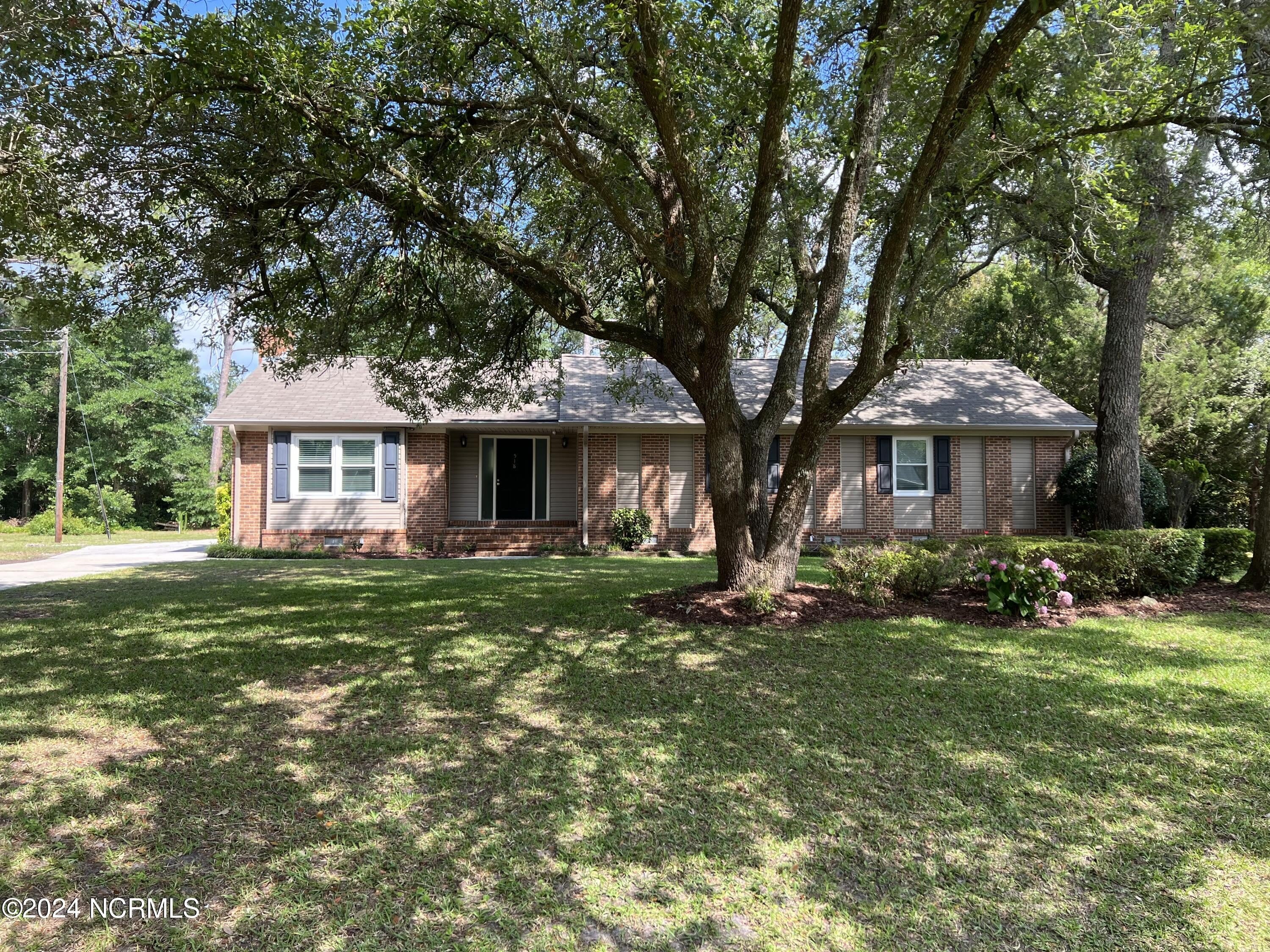 518 Rose Avenue – photo 1