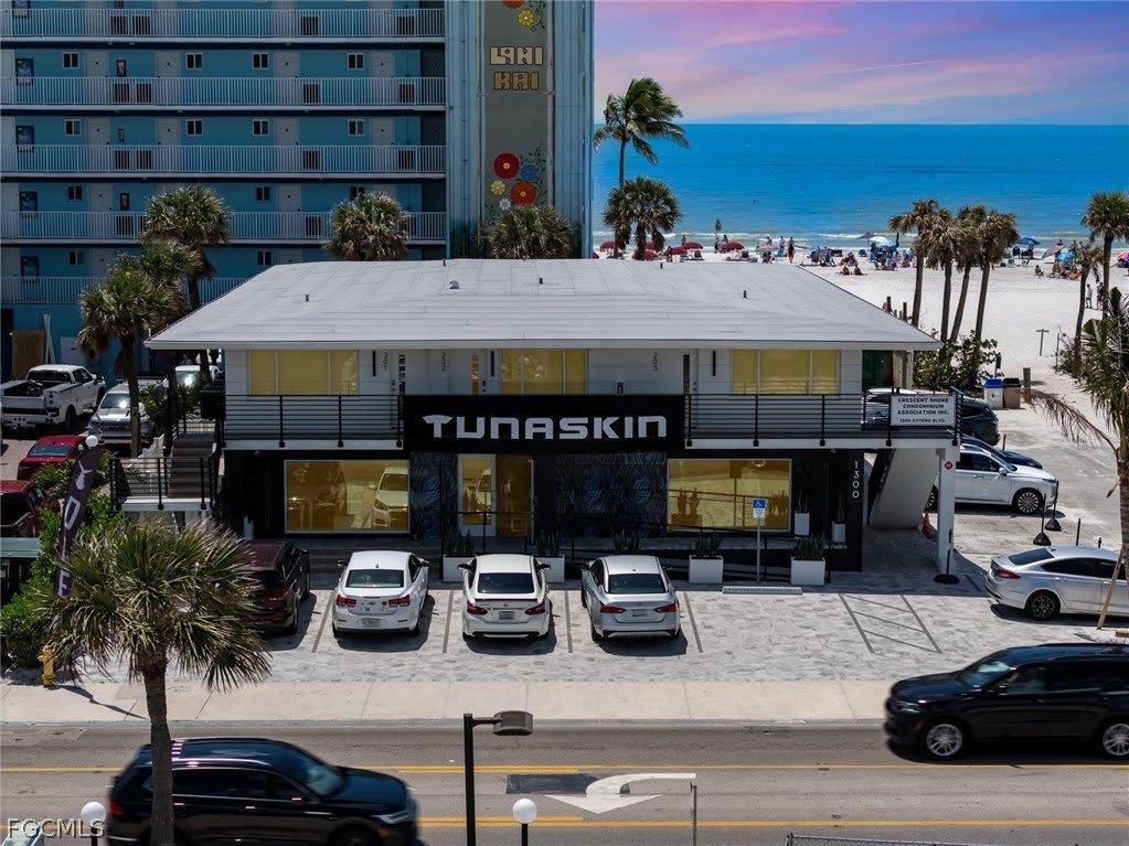 1300 Estero Boulevard – photo 1