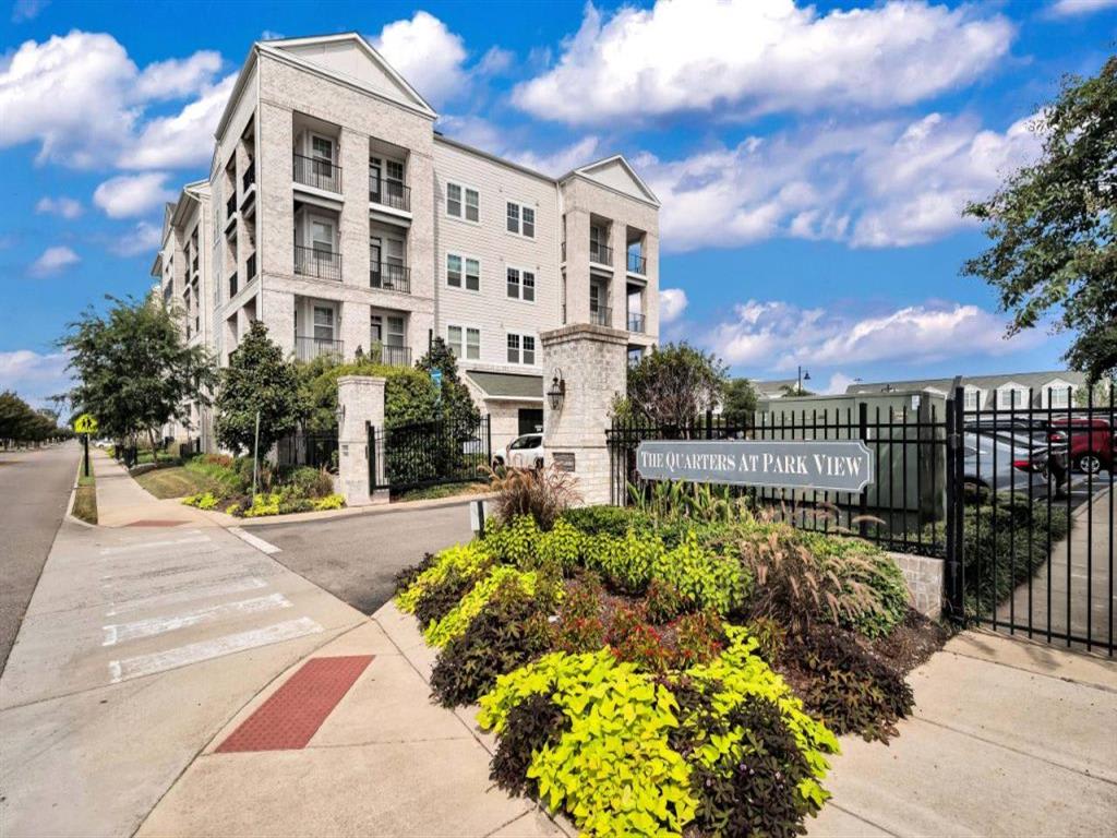 Harbor Square – photo 1
