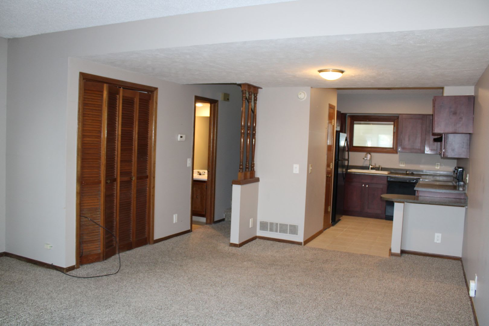 Charming Townhouse Near Se Community College In East Lincoln – photo 5