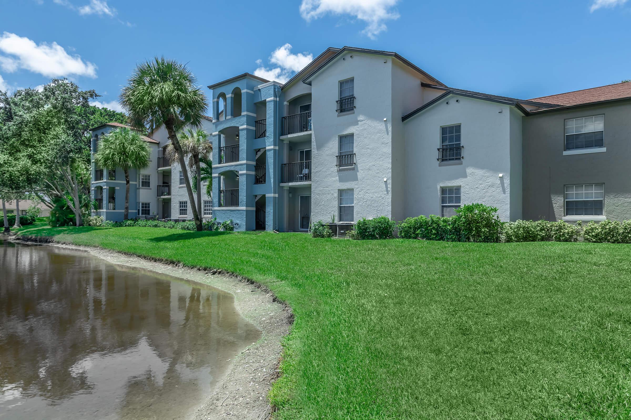 Latitude Pointe – photo 5