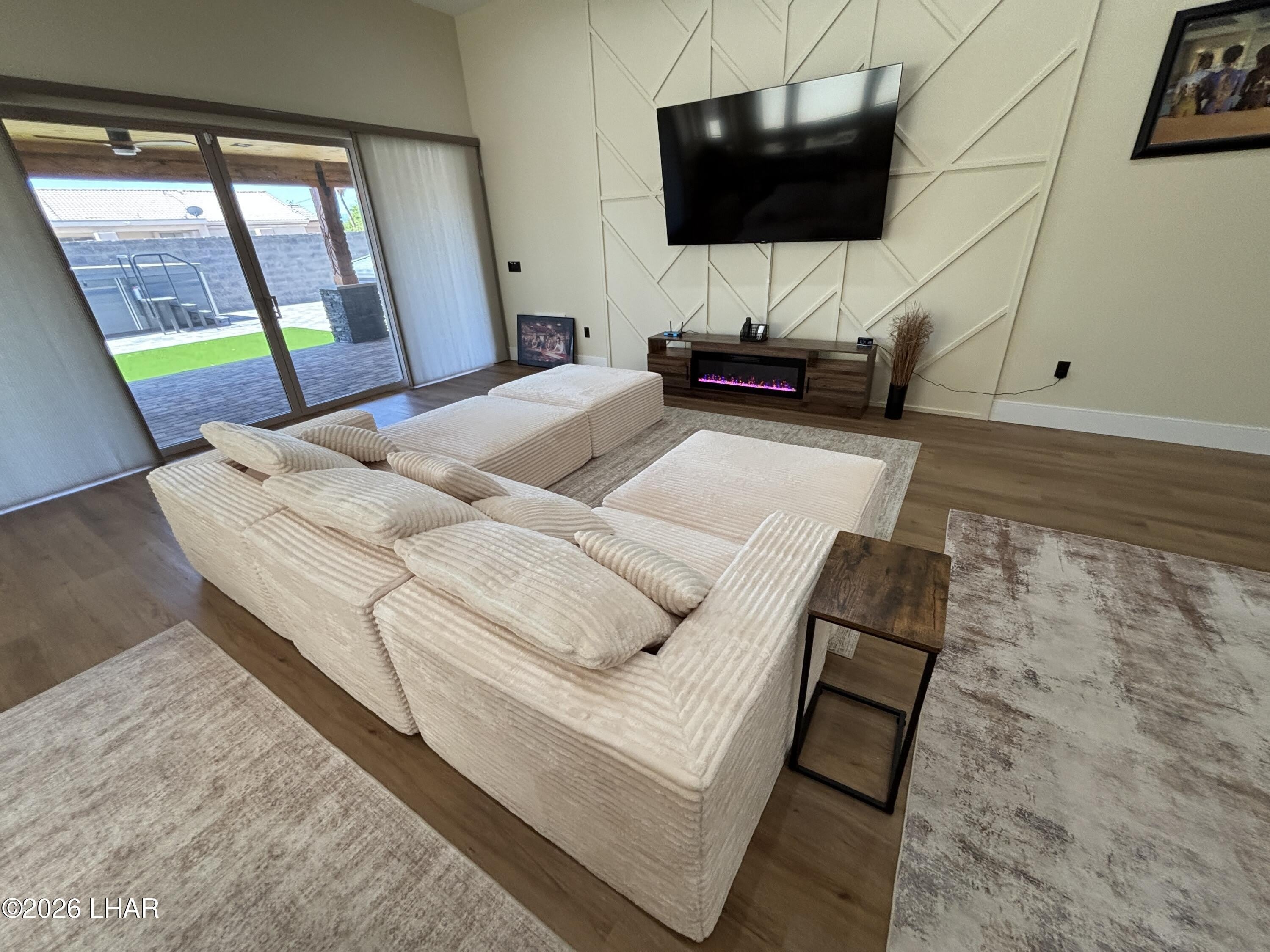 3170 Chemehuevi Blvd – photo 5