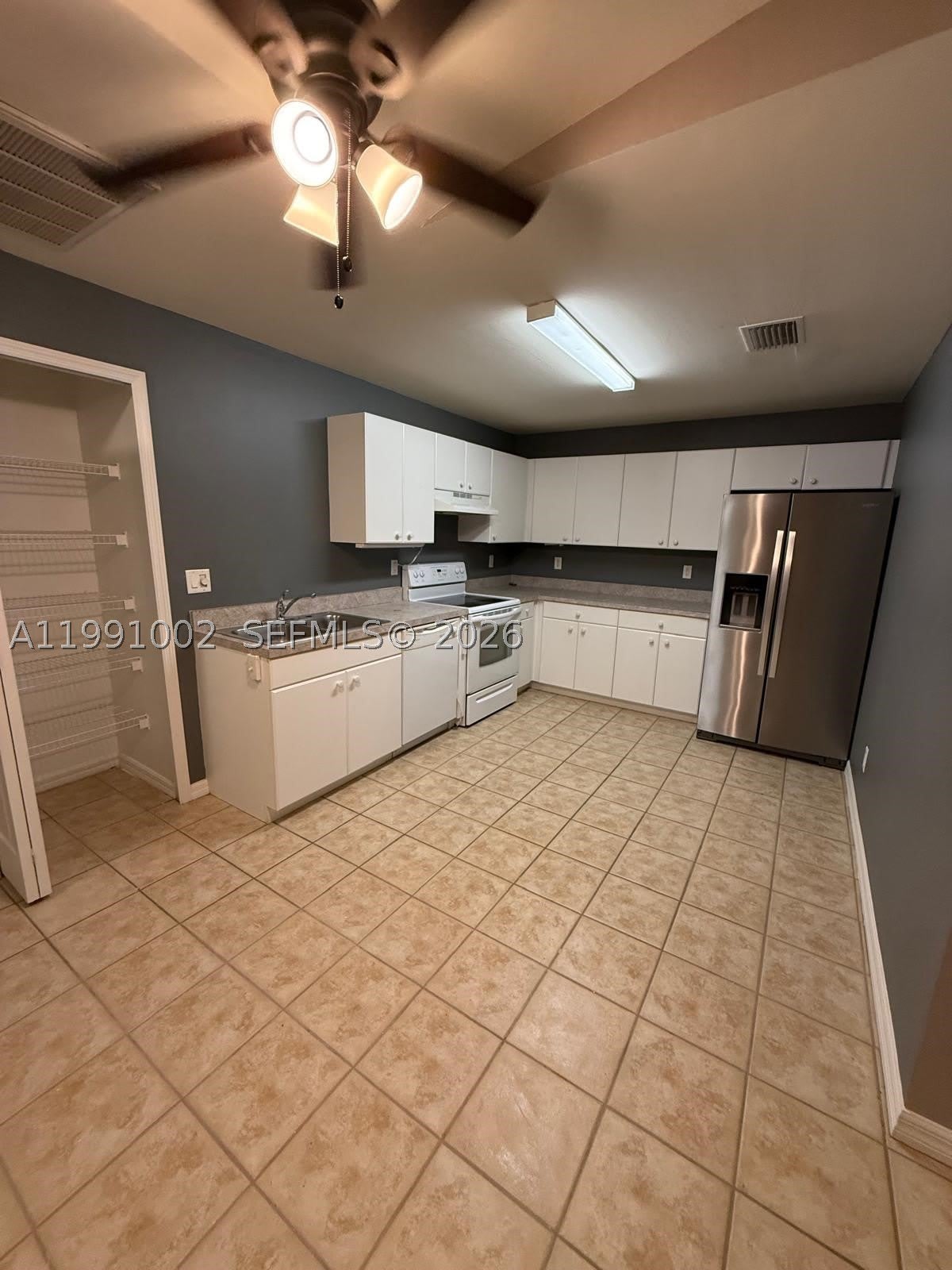 4412 26 Street SW – photo 5