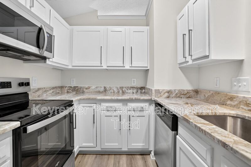 3638 Morris Farm Dr – photo 3