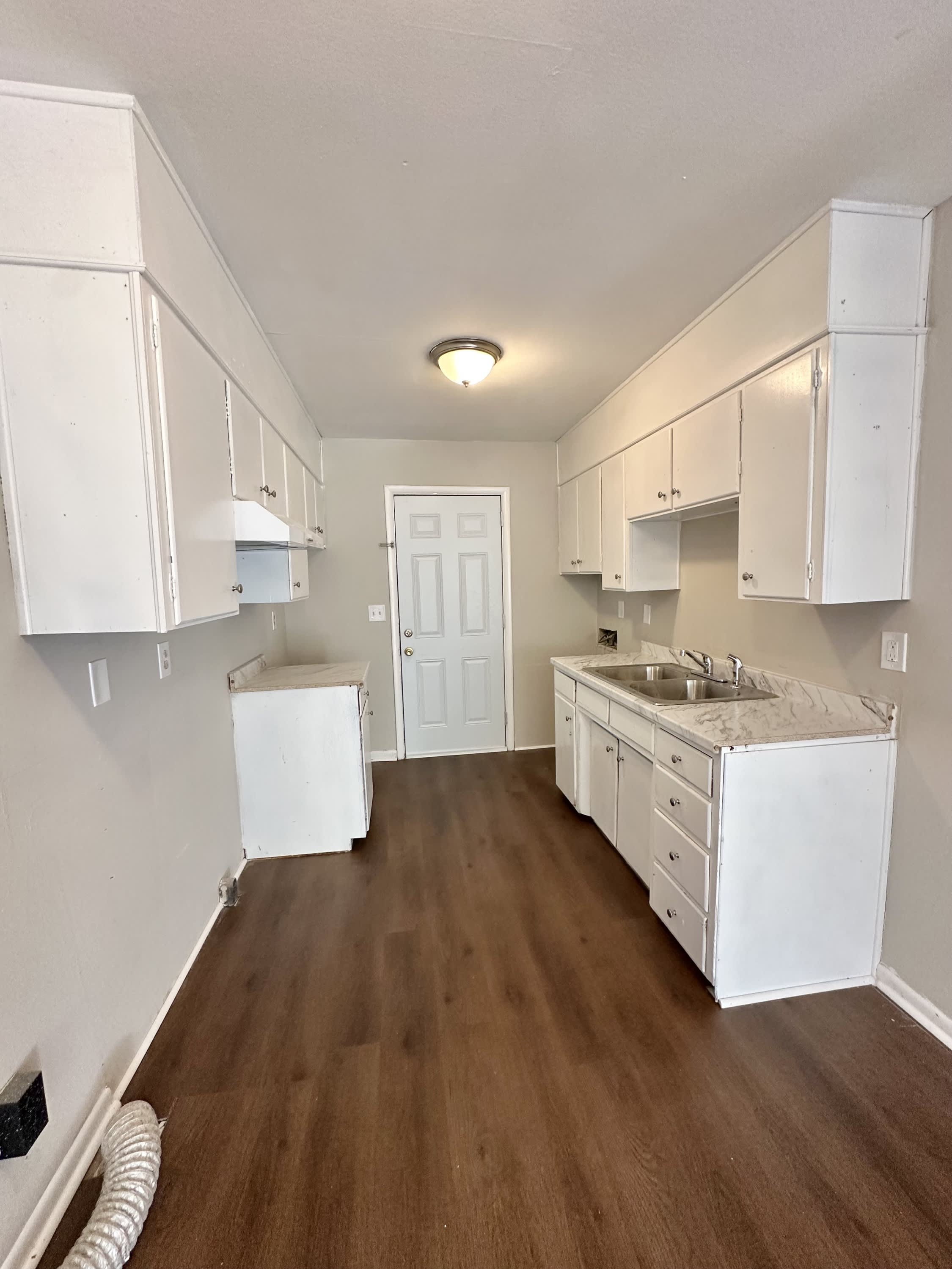 7742 Rugby Avenue 2 – photo 2