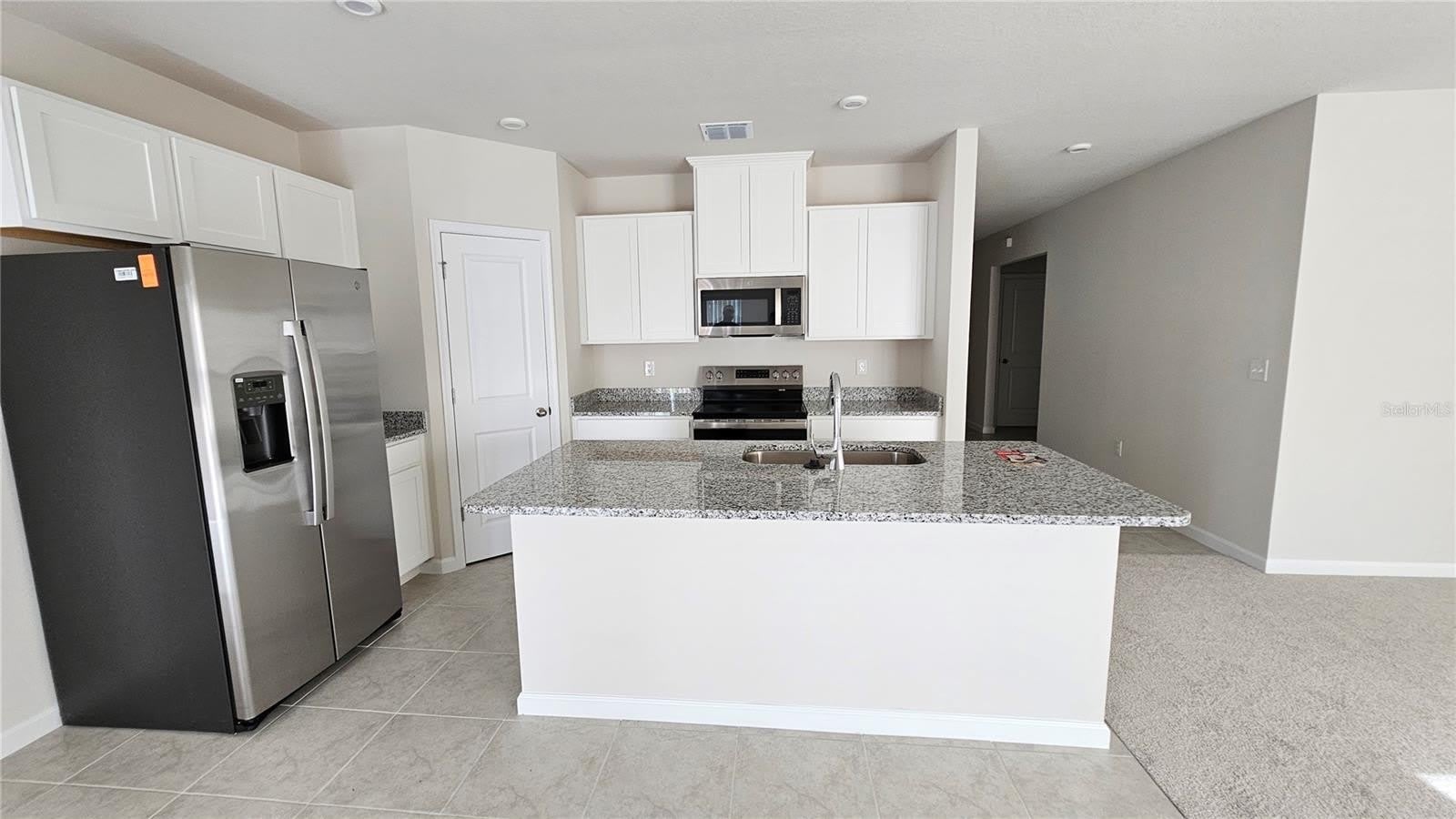 347 BILTMORE Boulevard – photo 3