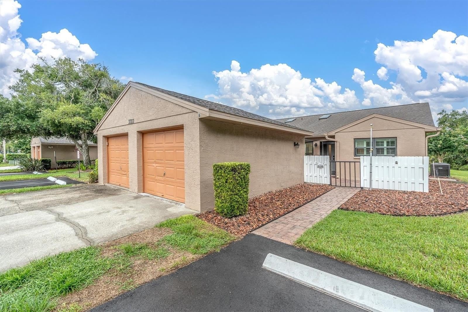 3203 CHARTER CLUB Drive – photo 2