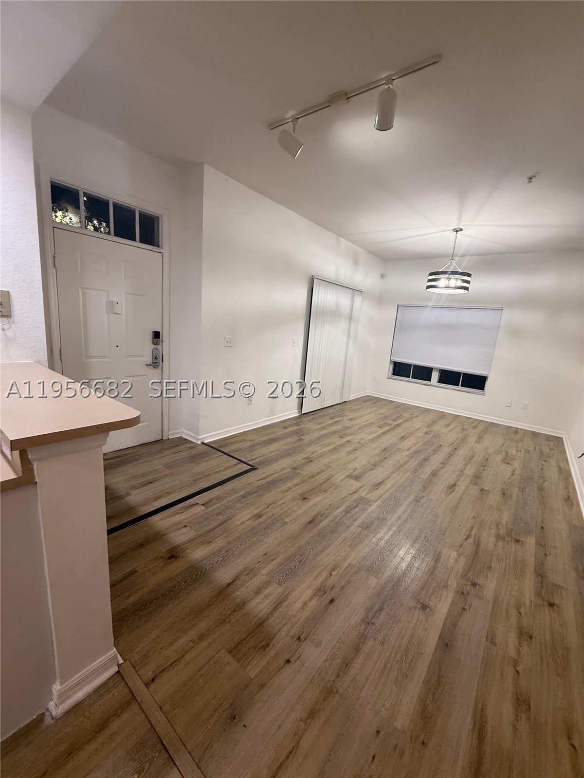 4003 SANTA MARIA DRIVE – photo 2