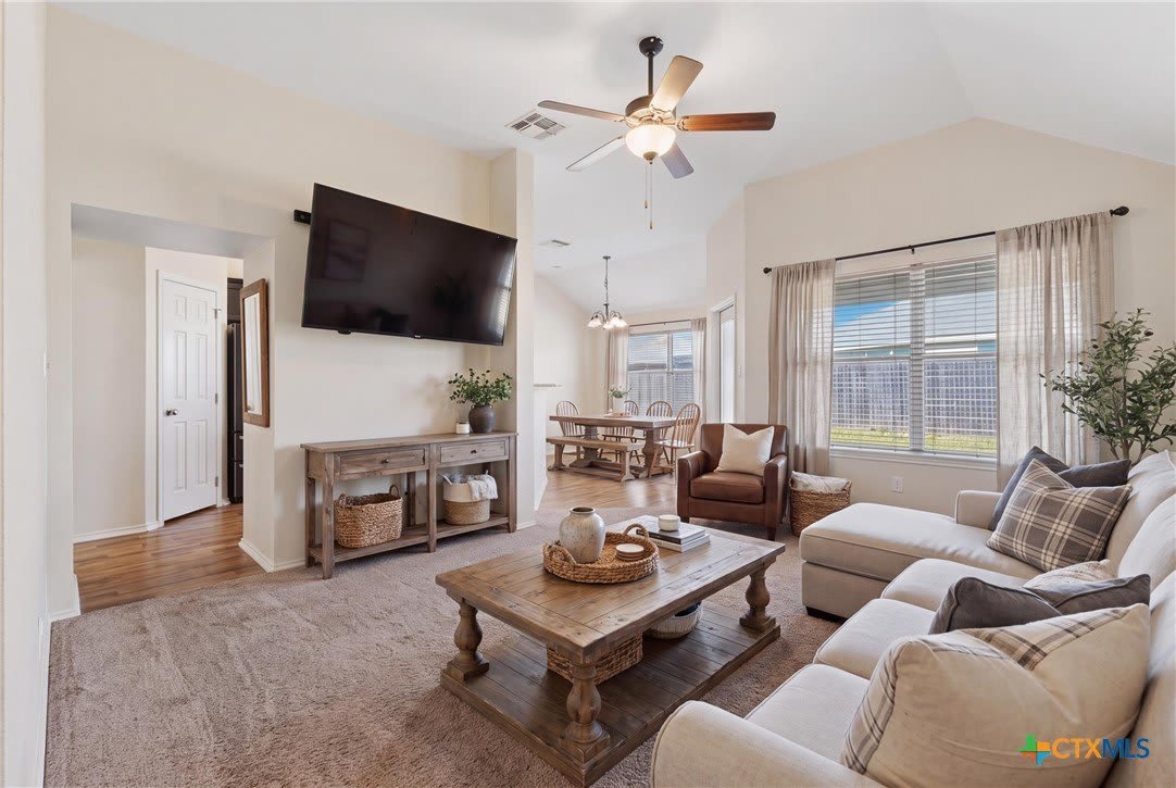 1312 Lantana Court – photo 3