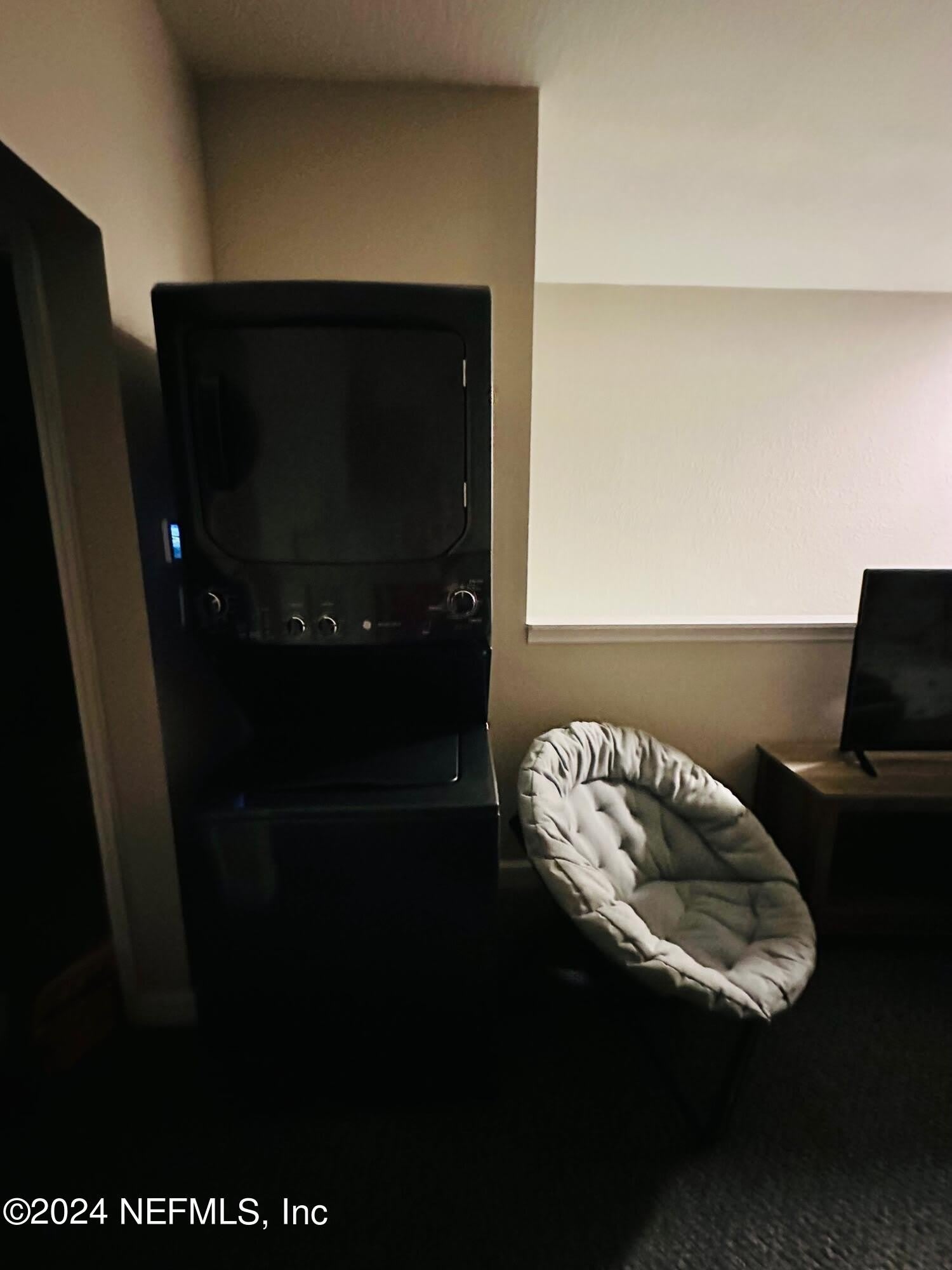 439 MIDWAY Street – photo 3