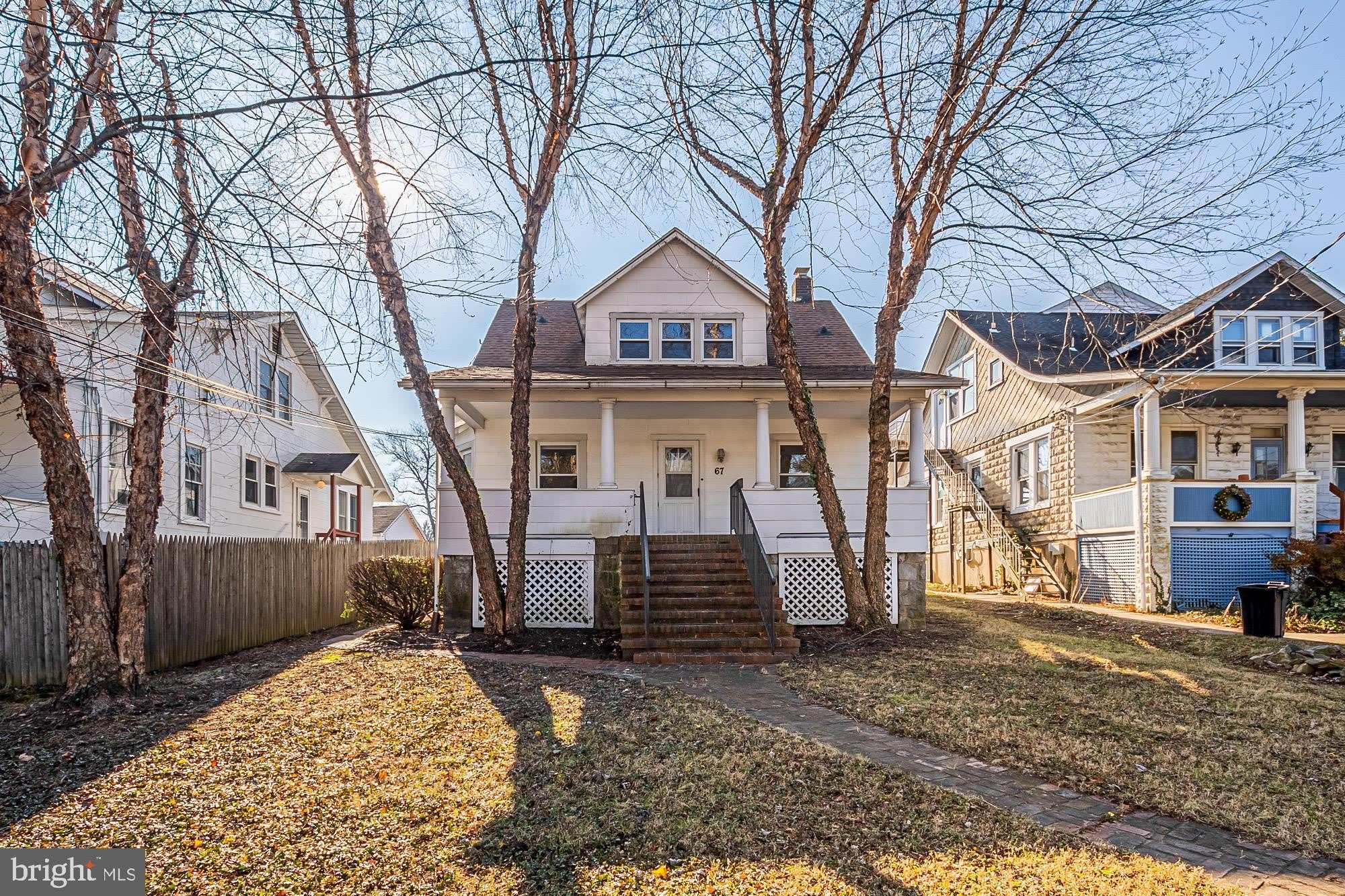 67 BURKE – photo 2