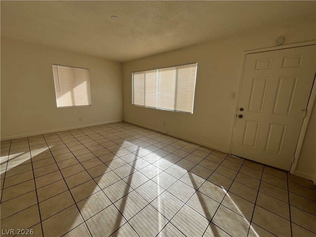 118 Ash Street – photo 2