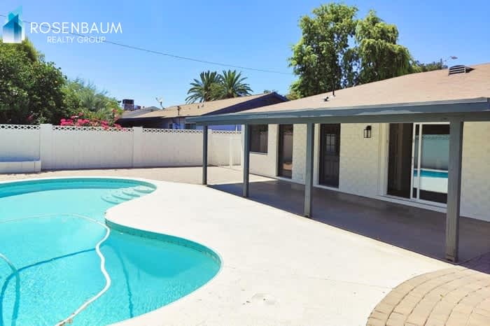 7321 East Coronado Road – photo 2