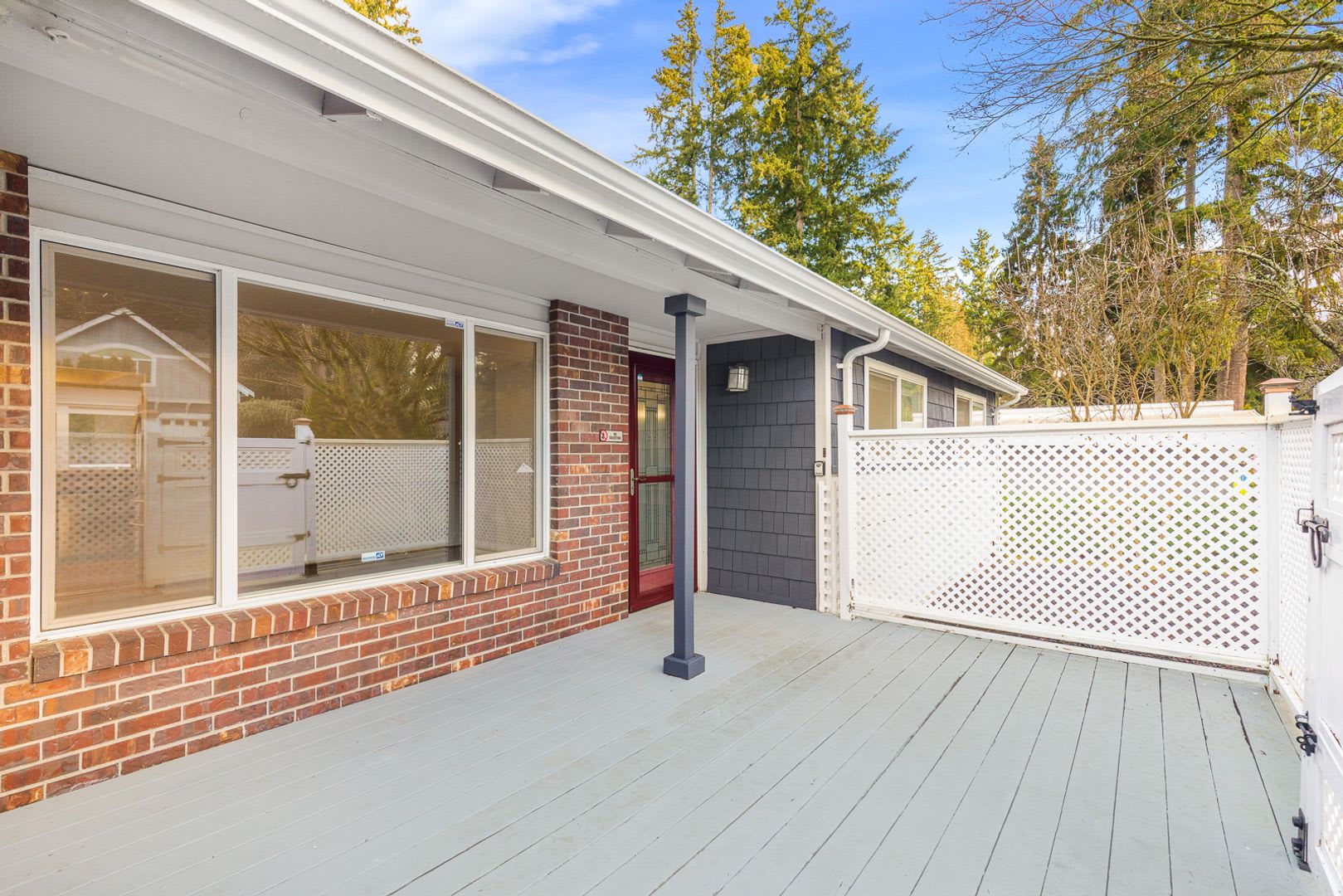 South Rose Hill 4 Bedroom with Entertainment Deck – photo 5