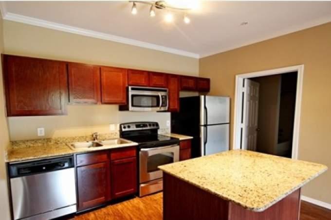 5417 S MoPac Expy, #110 – photo 1