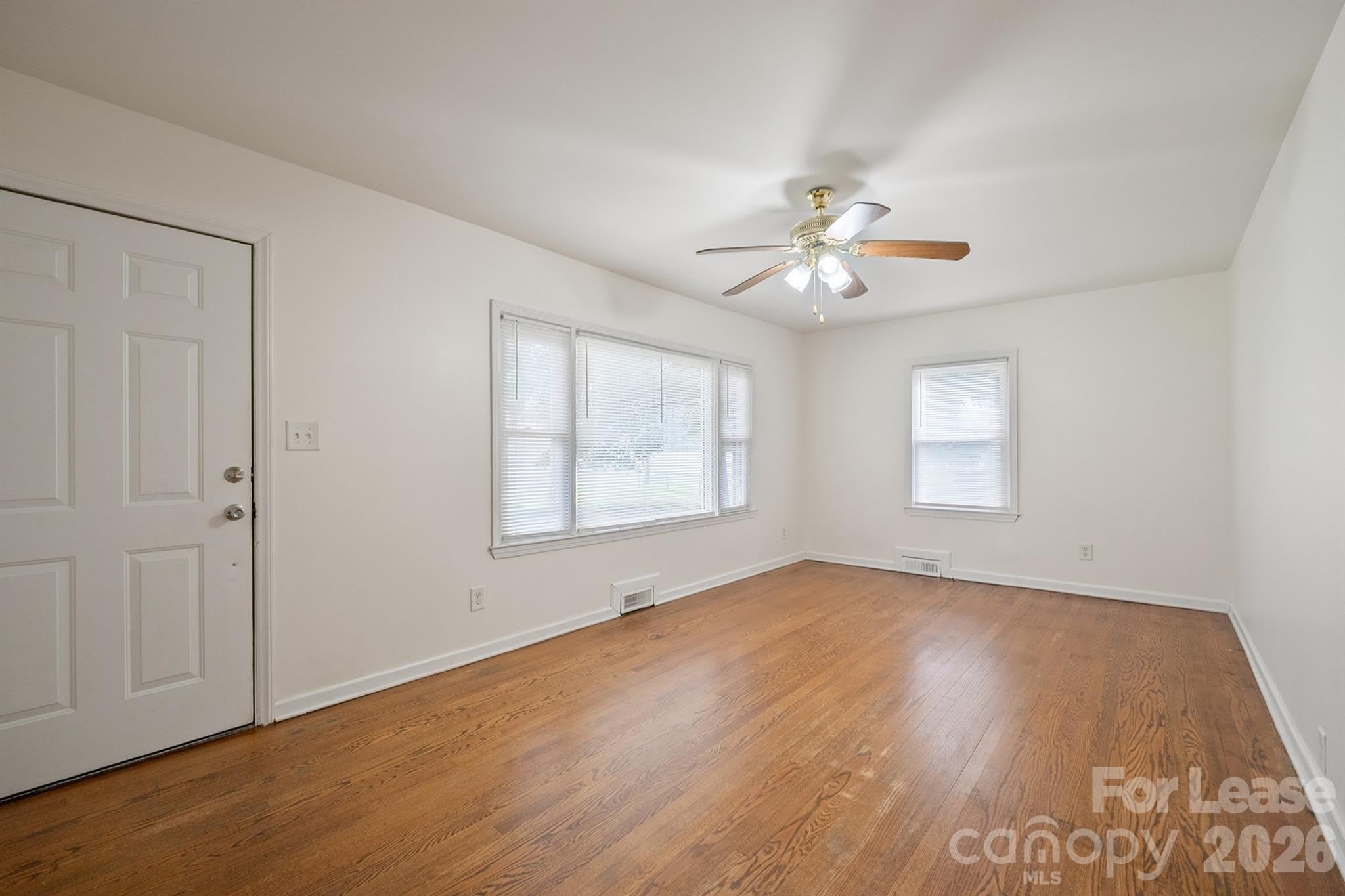 7122 Mallard Creek Road – photo 3