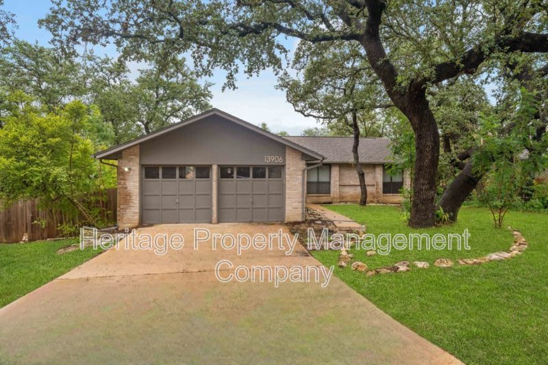 13906 North Hills Village Drive – photo 2