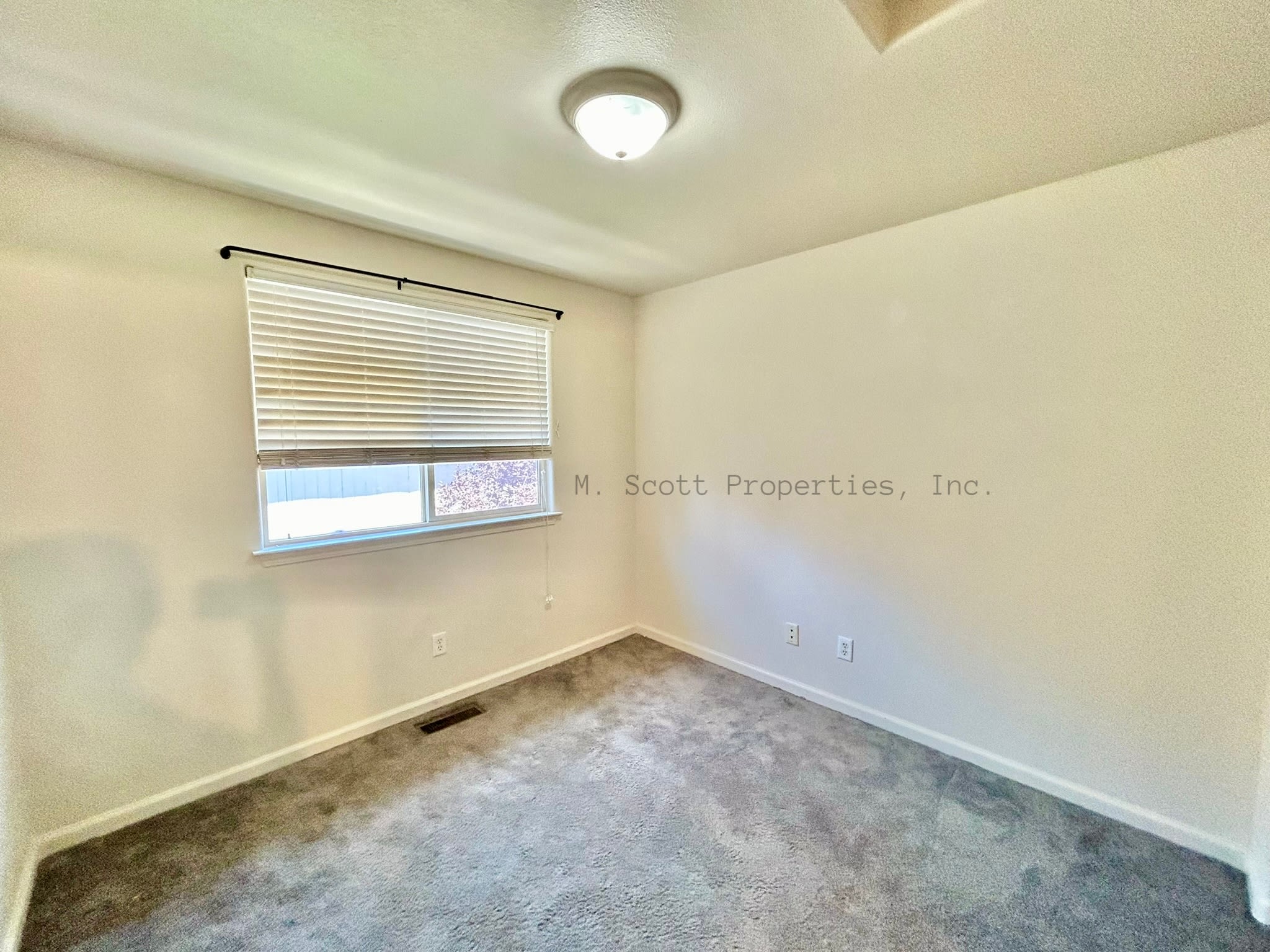 105 Justin Ln – photo 4