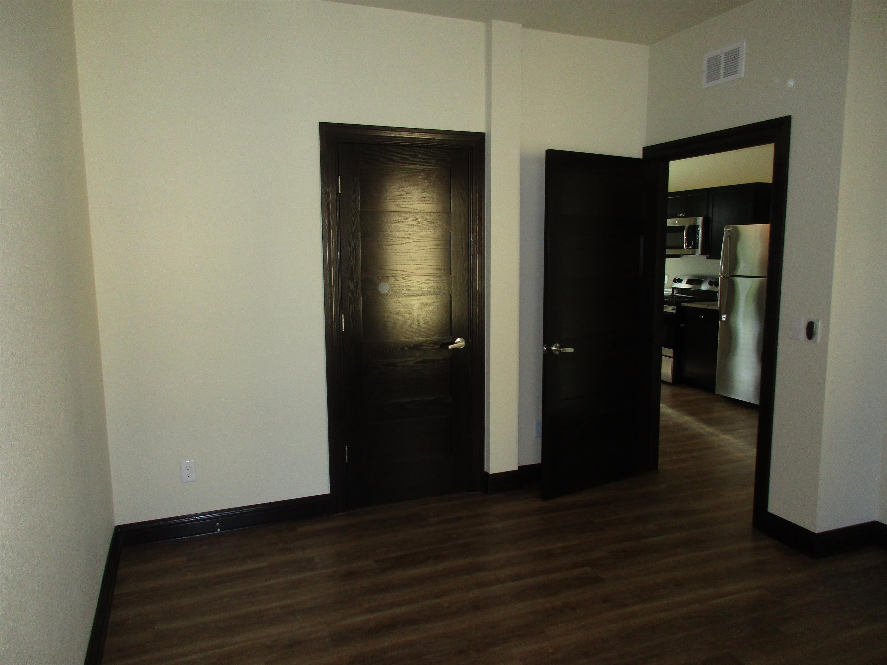 141 E Gorham – photo 5