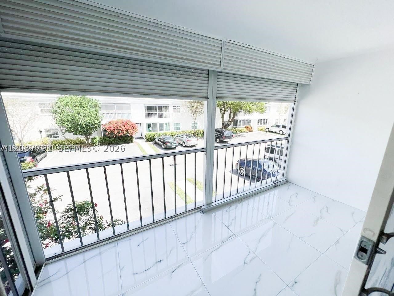 6395 Bay Club Dr – photo 2