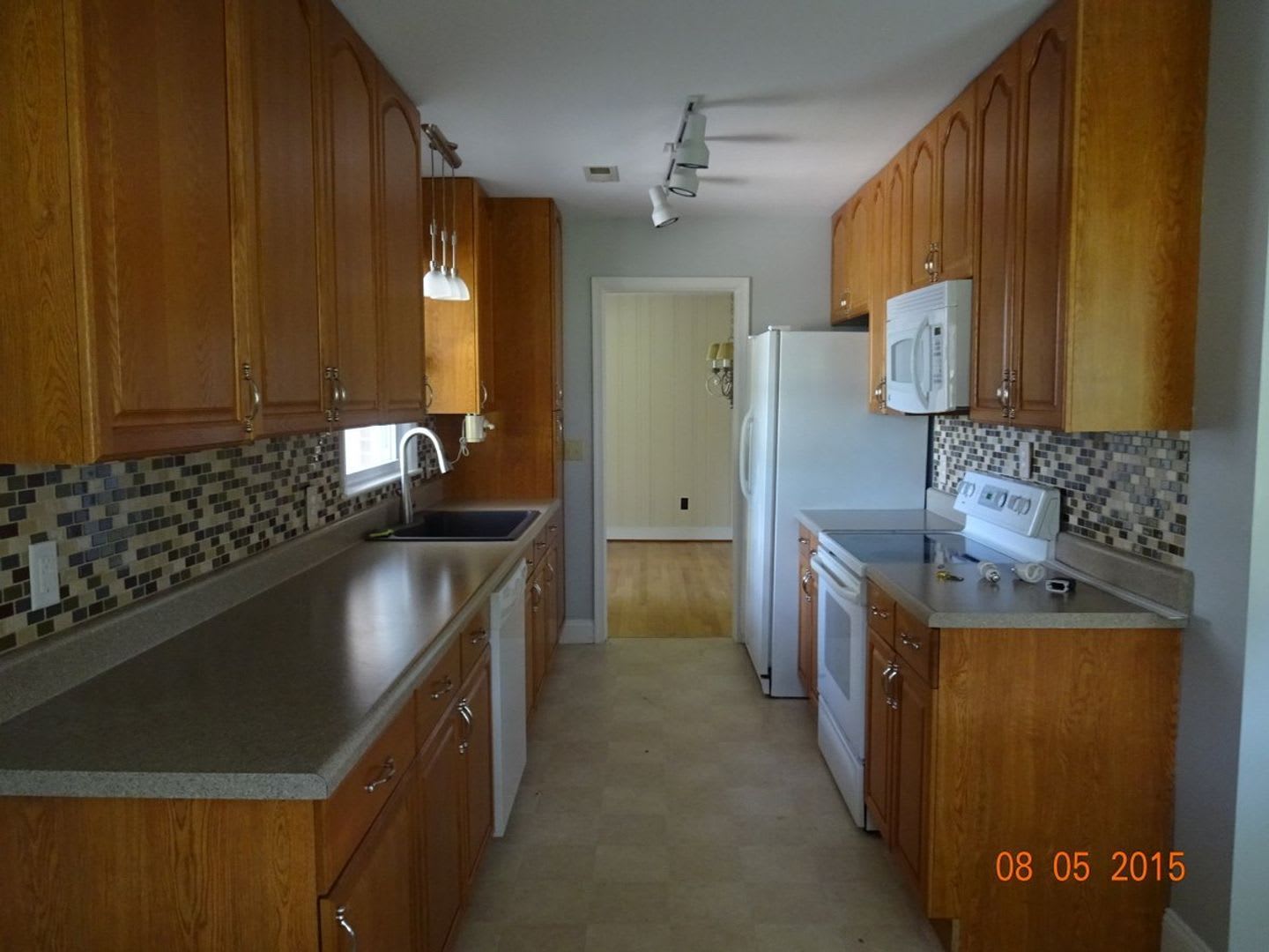4 Bedroom 3 Bath House – photo 4