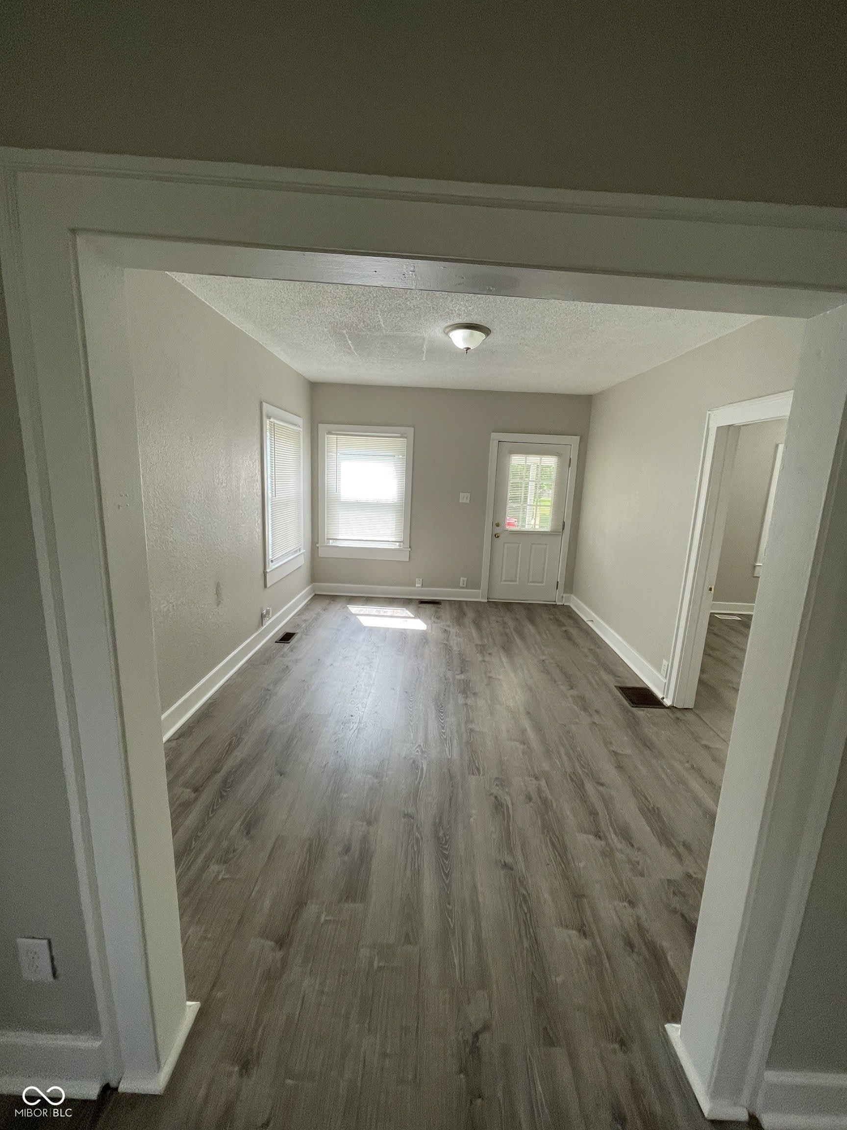 2733 N Lasalle Street – photo 3