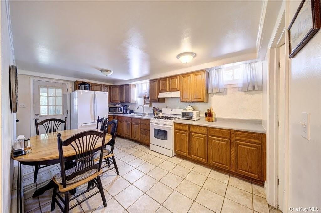 40 Summit Avenue – photo 2