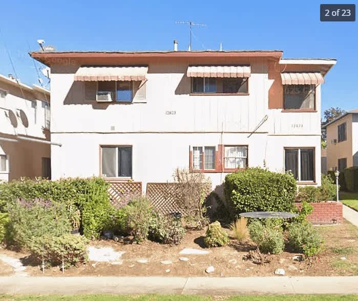 12823 Burbank Blvd. – photo 2