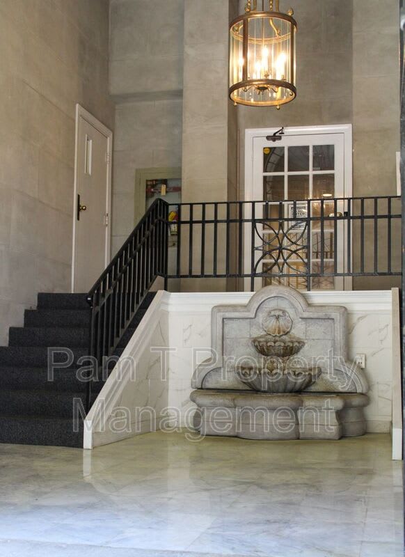 321 Abercorn St – photo 4